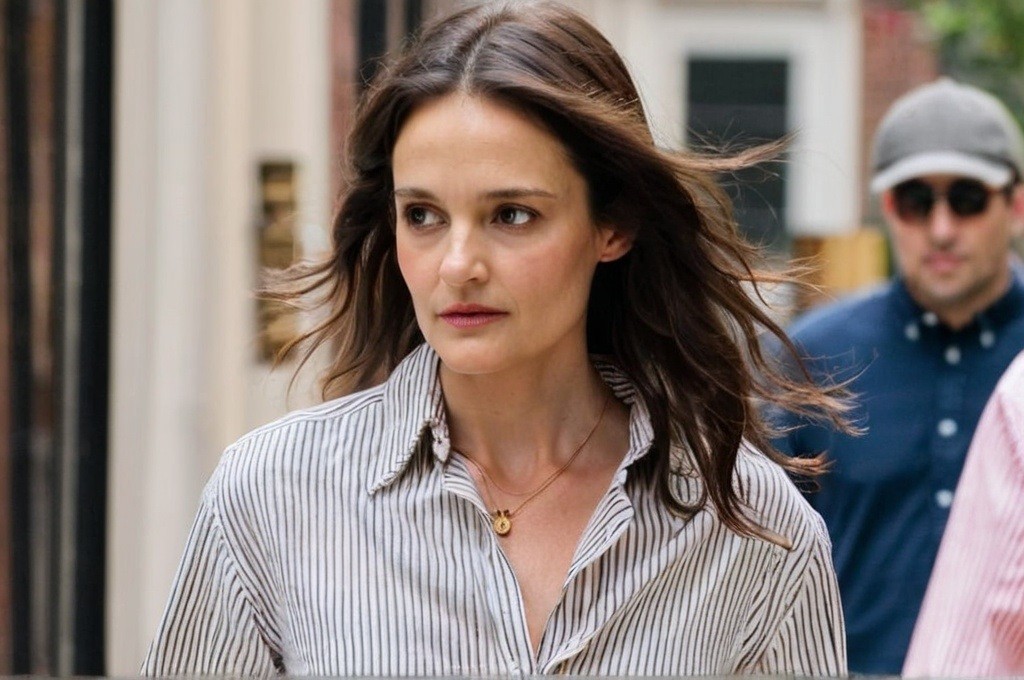 Katie Holmes
